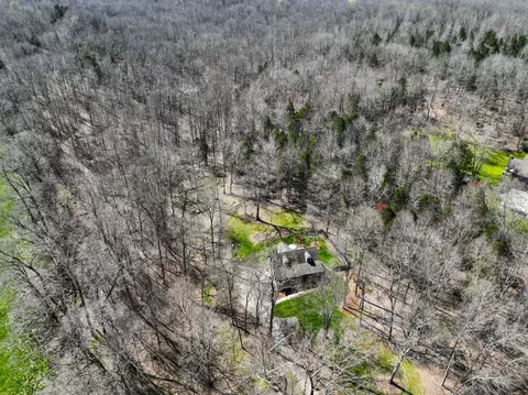 View/Area - 340 Batson Rd, Cunningham, TN 37052 photo 4 of 14