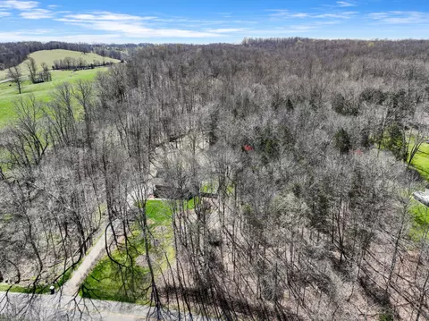 View/Area - 340 Batson Rd, Cunningham, TN 37052 photo 1 of 14