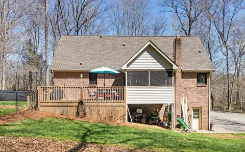 Exterior - 340 Batson Rd, Cunningham, TN 37052 photo 13 of 17