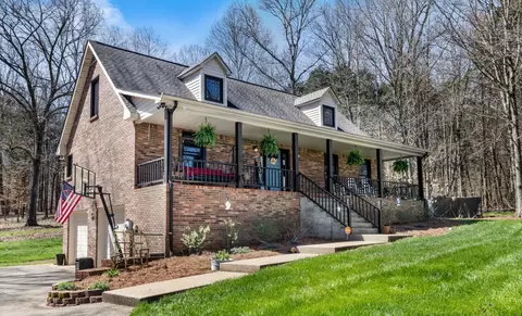 Exterior - 340 Batson Rd, Cunningham, TN 37052 photo 2 of 17