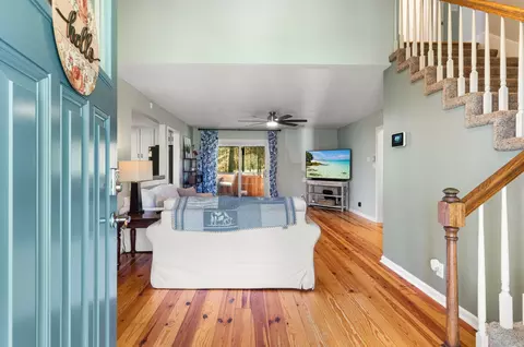 Entry Way - 340 Batson Rd, Cunningham, TN 37052 photo 1 of 1