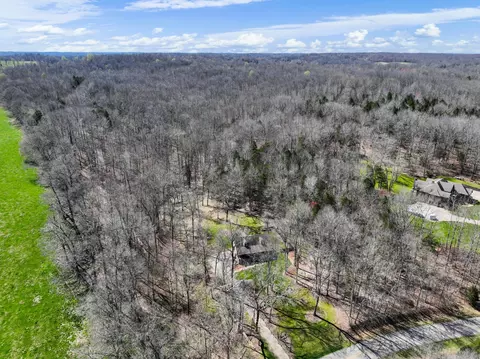 View/Area - 340 Batson Rd, Cunningham, TN 37052 photo 3 of 14