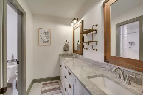 Bath - 511 Mcchrystal Dr, Murfreesboro, TN 37129 photo 5 of 5