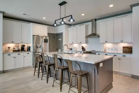 Kitchen - 511 Mcchrystal Dr, Murfreesboro, TN 37129 photo 3 of 4