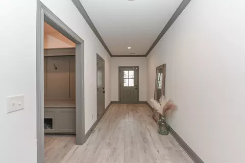 Entry Way - 511 Mcchrystal Dr, Murfreesboro, TN 37129 photo 1 of 6