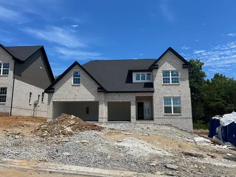 2008 Southern Oak Chase Dr, Smyrna, TN 37167