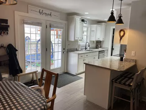 Kitchen - 3716 Baggett Rd, Springfield, TN 37172 photo 5 of 7