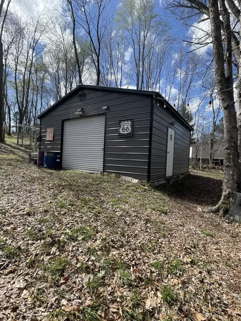 Exterior - 3716 Baggett Rd, Springfield, TN 37172 photo 6 of 10