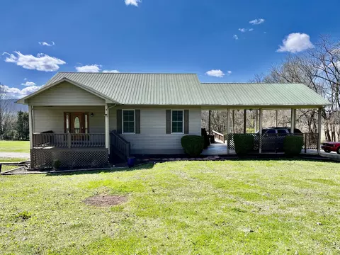 Exterior - 1282 E Roarks Cove Rd, Decherd, TN 37324 photo 1 of 6