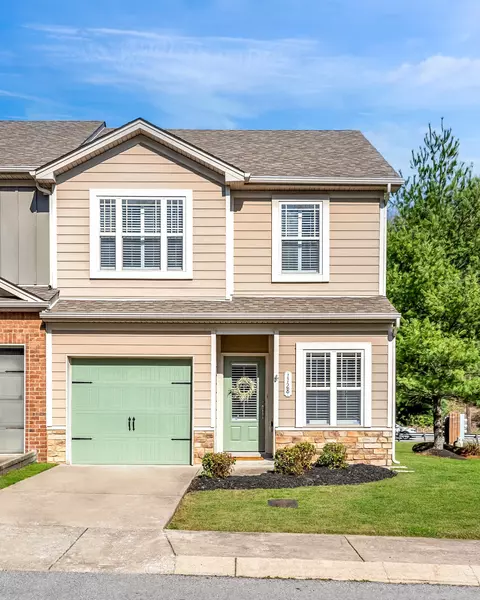 1128 Woodbury Falls Ct, Nashville, TN 37221