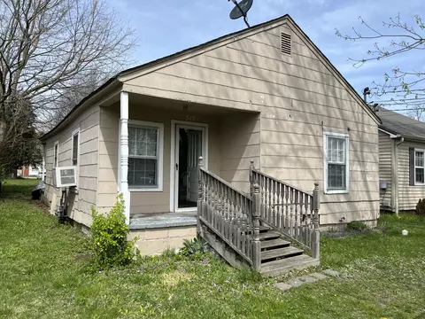 317 E Hogan St, Tullahoma, TN 37388