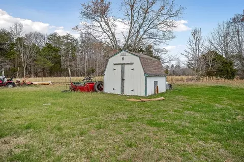 3745 Pollard Rd, Walling, TN 38587 photo 59