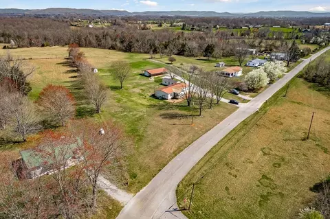 3745 Pollard Rd, Walling, TN 38587 photo 10