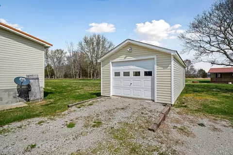 3745 Pollard Rd, Walling, TN 38587 photo 52