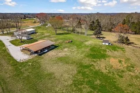 3745 Pollard Rd, Walling, TN 38587 photo 9