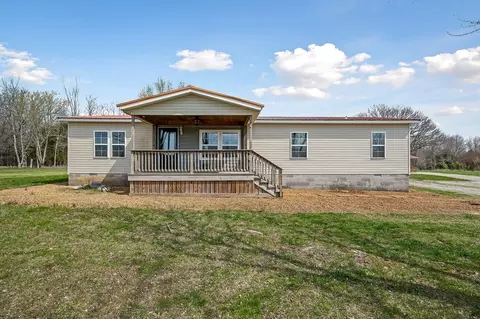 3745 Pollard Rd, Walling, TN 38587 photo 4