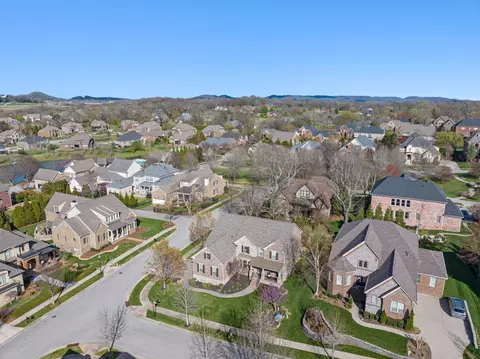 View/Area - 401 Malcolm Dr, Franklin, TN 37067 photo 1 of 11