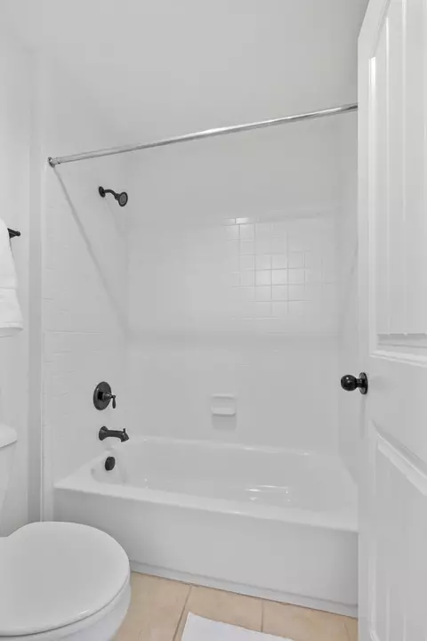 Bath - 401 Malcolm Dr, Franklin, TN 37067 photo 5 of 5