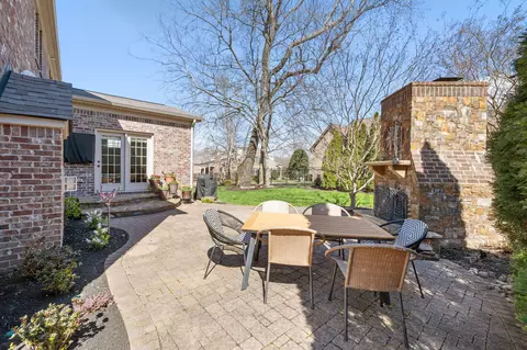 Exterior - 401 Malcolm Dr, Franklin, TN 37067 photo 11 of 14