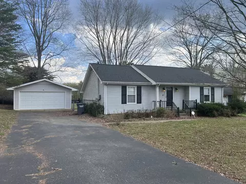 1834 Old Russellville Pike, Clarksville, TN 37043