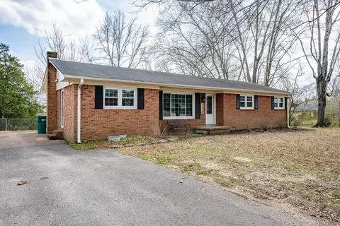 238 Hillcrest Dr, Huntingdon, TN 38344