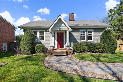 1271 Kenmore Pl, Nashville, TN 37216