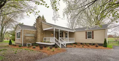 3559 Raymond Head Rd, Springfield, TN 37172