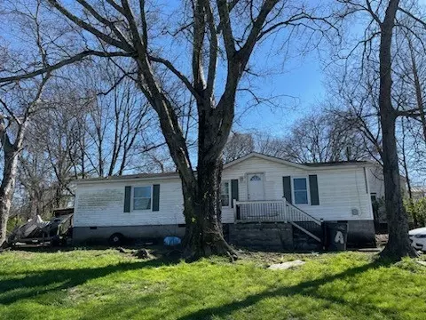1105 S Glade St, Columbia, TN 38401