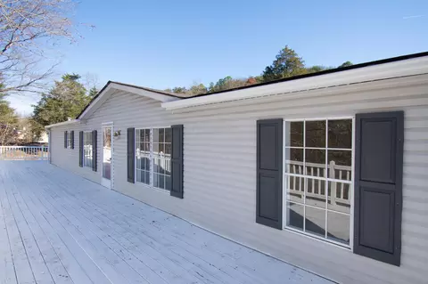 1196 NW White Oak Rd, Cleveland, TN 37312