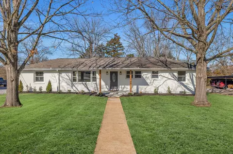 1635 Shady Cir, Lebanon, TN 37087