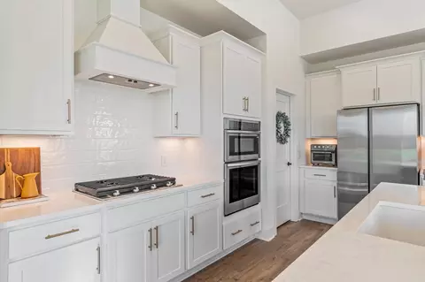 Kitchen - 4028 John Marsh Rd, Spring Hill, TN 37174 photo 7 of 7