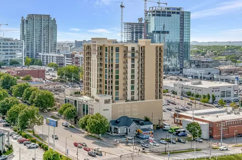 1510 Demonbreun St #908, Nashville, TN 37203