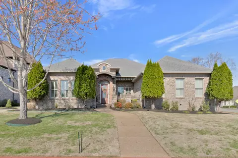 754 Plantation Blvd, Gallatin, TN 37066