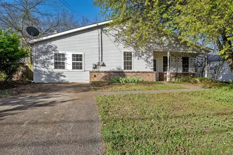 1040 Cheyenne Blvd, Madison, TN 37115