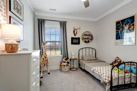 Bedroom - 202 Miller St, Dickson, TN 37055 photo 4 of 4