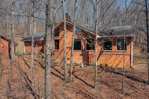 1295 Dobbins Pike, Gallatin, TN 37066