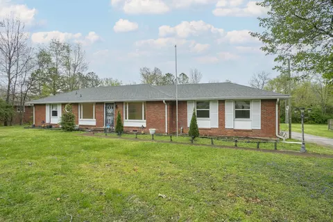 4033 Yoest Dr, Nashville, TN 37207