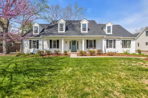 166 Riverwood Dr, Franklin, TN 37069