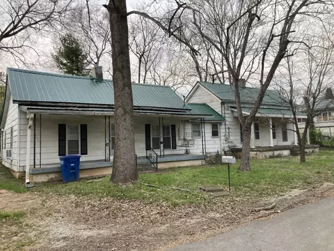 313 S Walnut St, Mount Pleasant, TN 38474