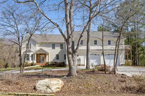 1836 W Nickajack Rd, Ringgold, GA 30736