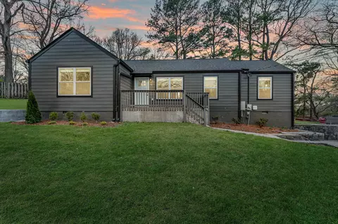 711 Drummond Dr, Nashville, TN 37211