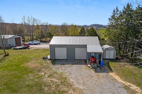 3821 Pollard Rd, Walling, TN 38587 photo 8
