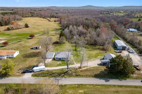 3821 Pollard Rd, Walling, TN 38587 photo 13