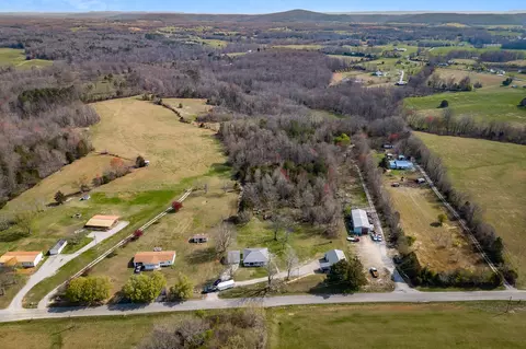 3821 Pollard Rd, Walling, TN 38587 photo 21