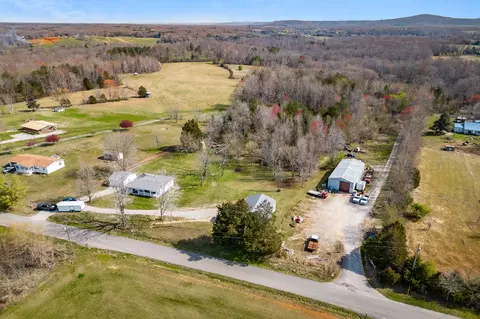 3821 Pollard Rd, Walling, TN 38587 photo 14