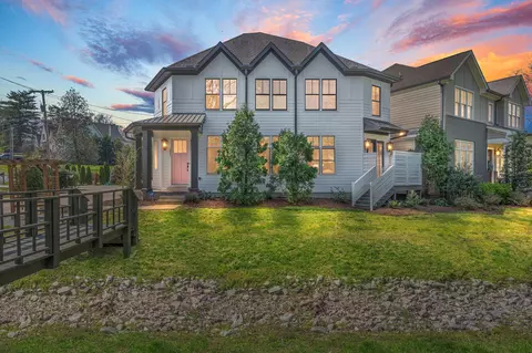2801 White Oak Dr, Nashville, TN 37215