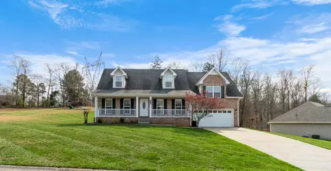 2284 Yeager Dr, Clarksville, TN 37040