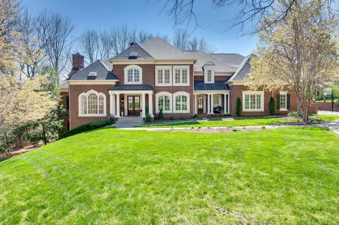 1615 Edgewater Ct, Franklin, TN 37069