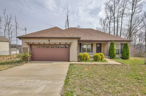 128 Doak St, Shelbyville, TN 37160