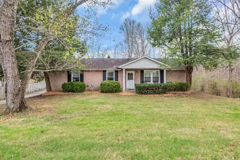 3240 Highway 49 E, Charlotte, TN 37036